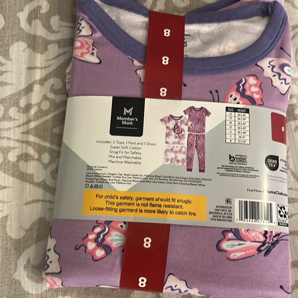 NWT Girl’s 4 pc Member’s Mark Pajamas - Picture 8 of 8